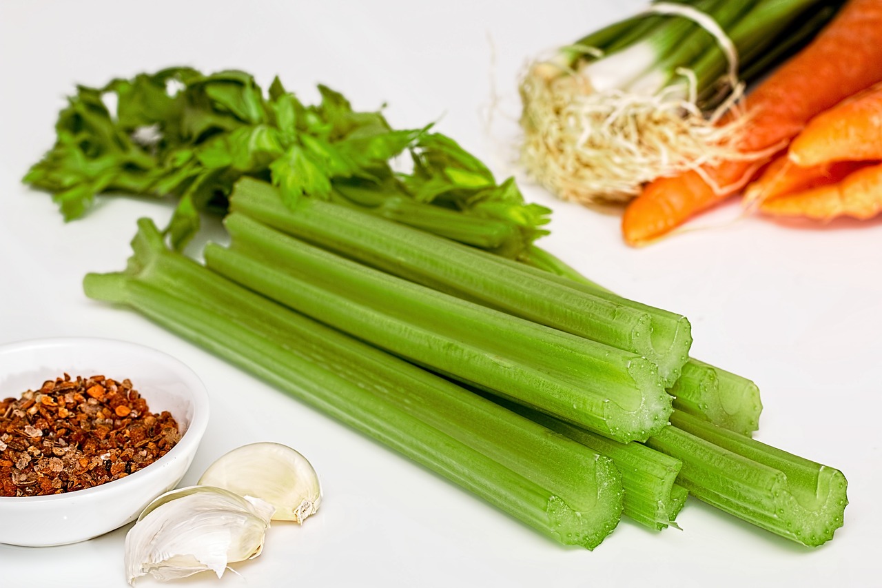 9 Health Benefits of Celery for Hamsters